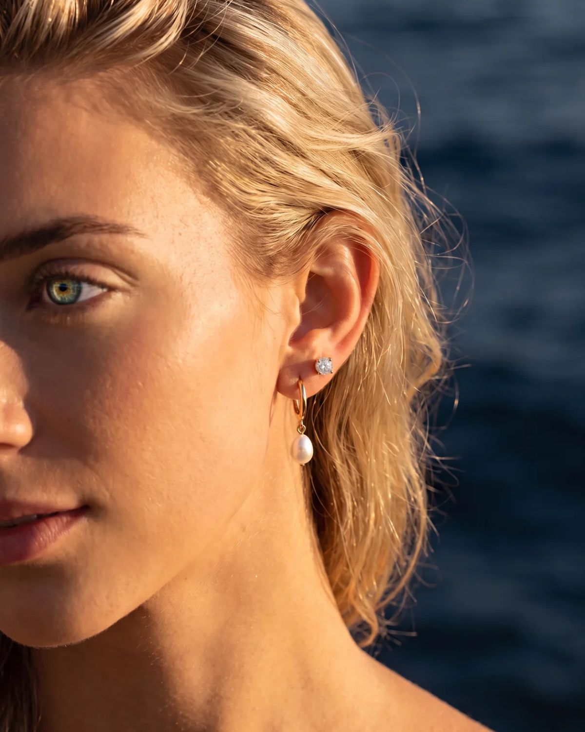 Women's earrings