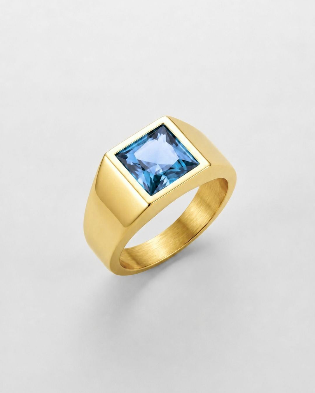 Aquamarine Ring | Gold