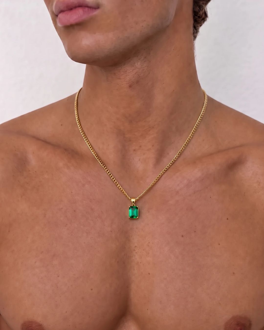 Emerald Pendant Necklace | 2 Carat 18K Gold