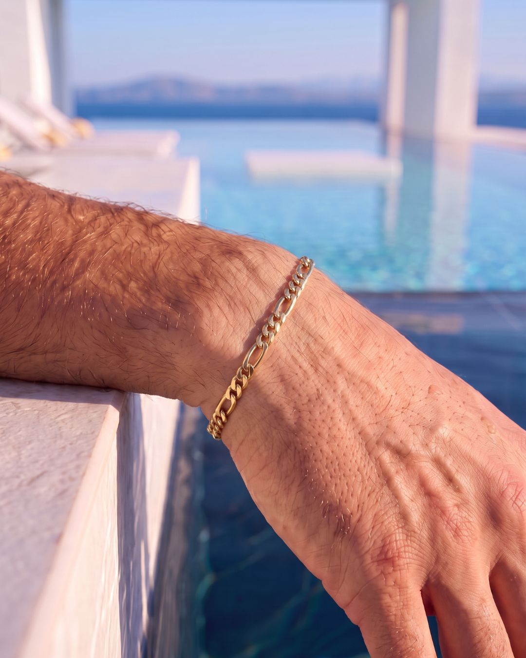 Figaro Bracelet 6mm | 18K Gold