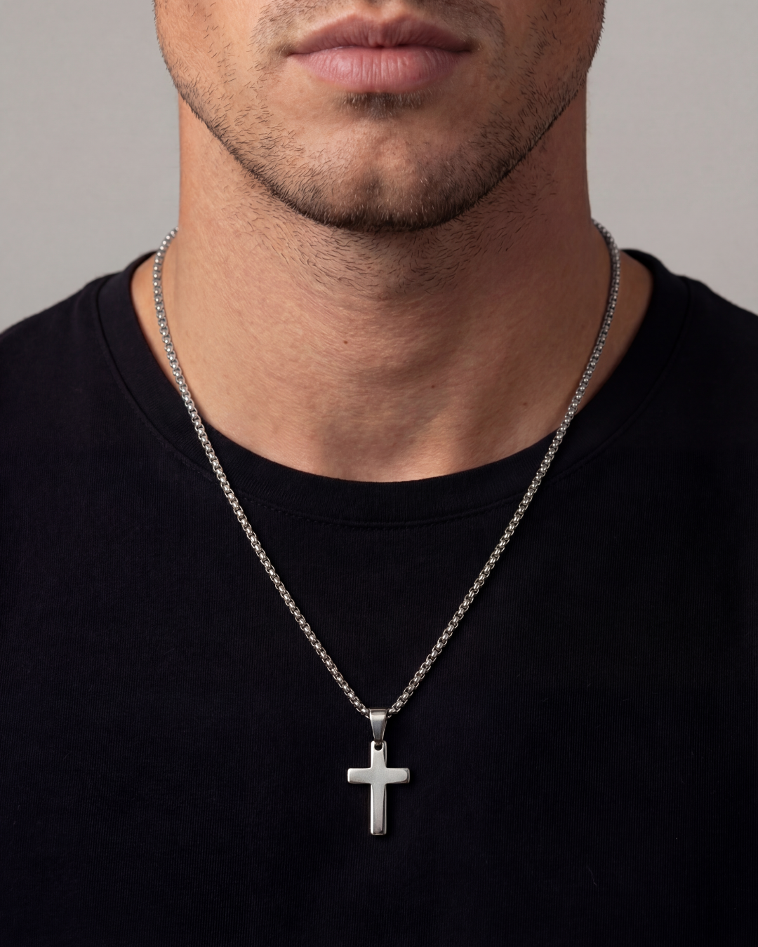 Minimal Cross Necklace | Stainless steel