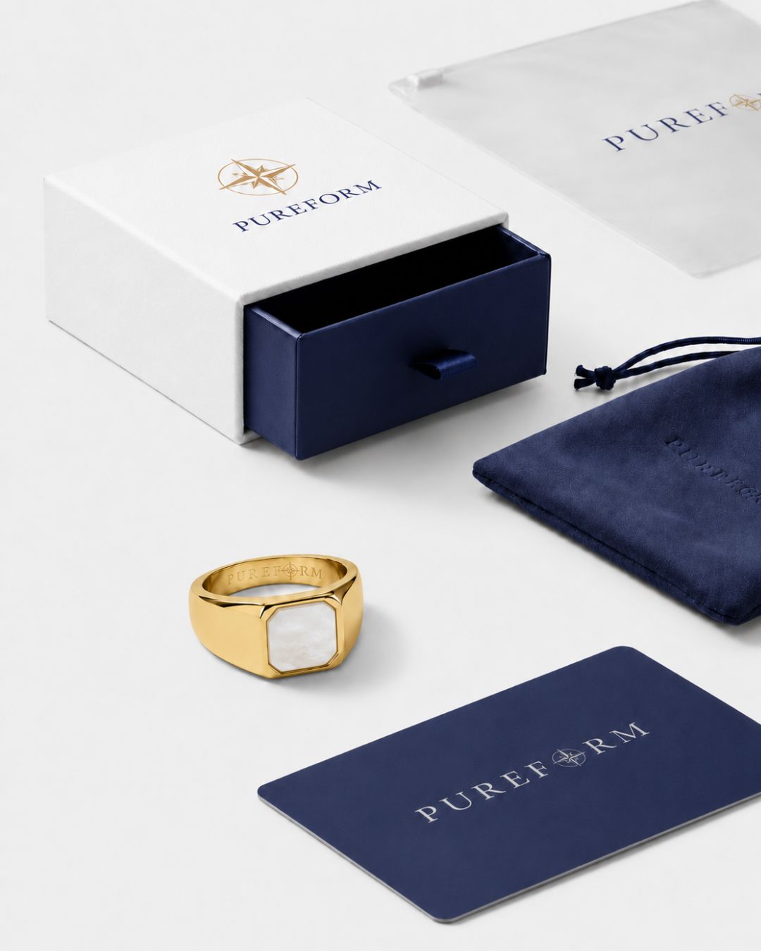 Mother of Pearl Signet Ring | Gold