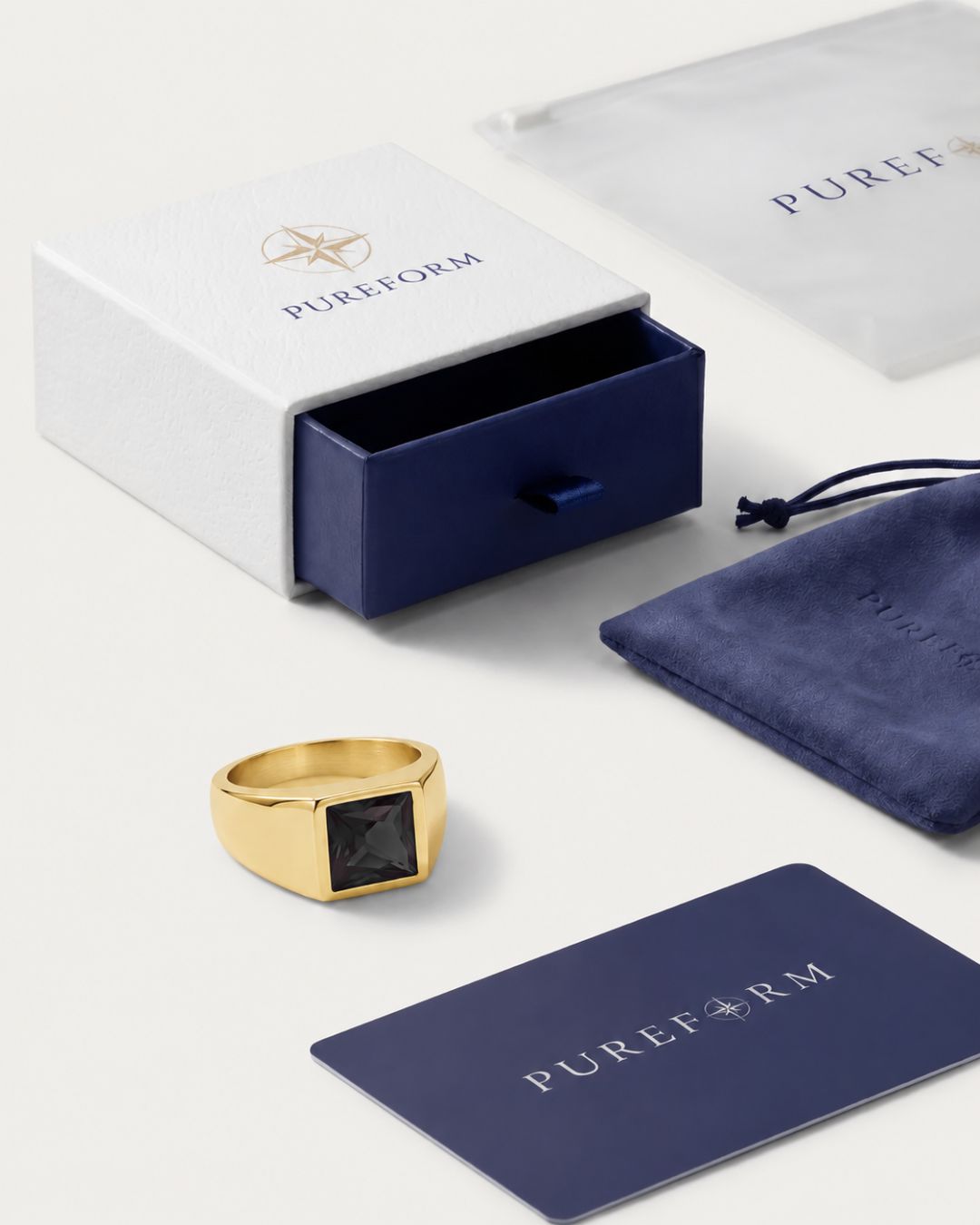 Onyx Ring | Gold