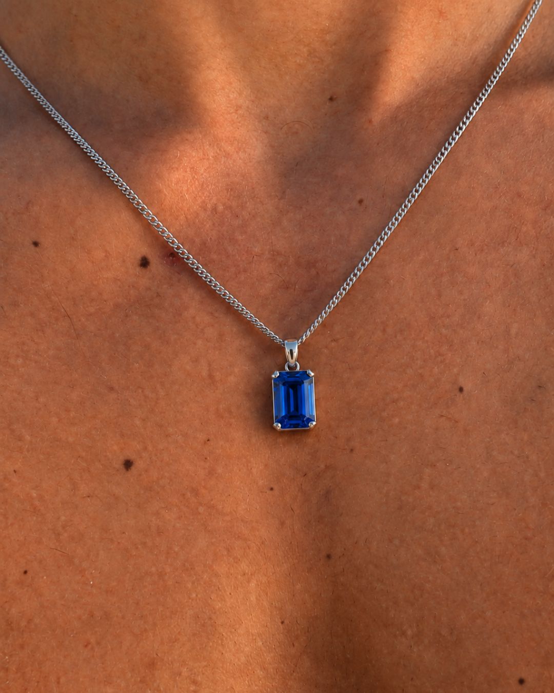 Sapphire Pendant Necklace | 2 Carat