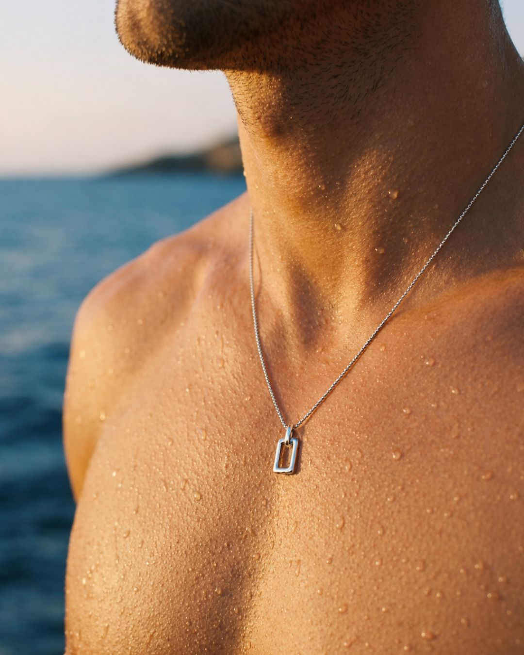 Silhouette Frame Necklace I Silver Plated