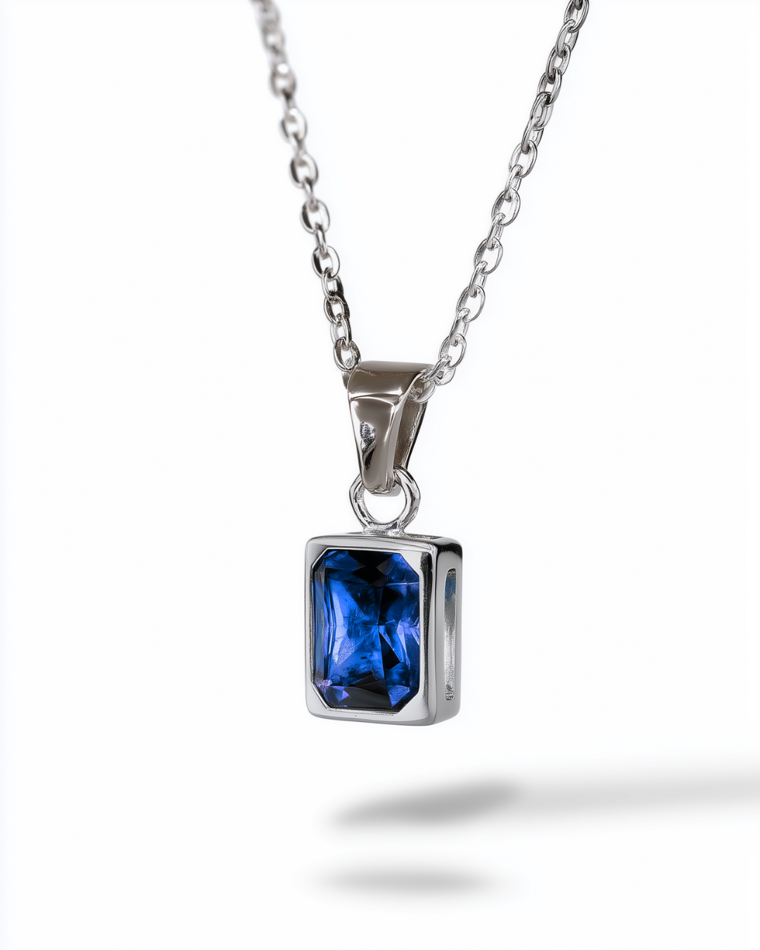 Necklace Sapphire blue