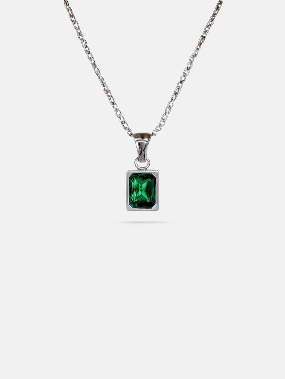 Necklace Emerald green