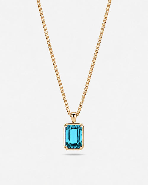 Aquamarine pendant necklace, 3 carat, 18K gold — studio packshot on white