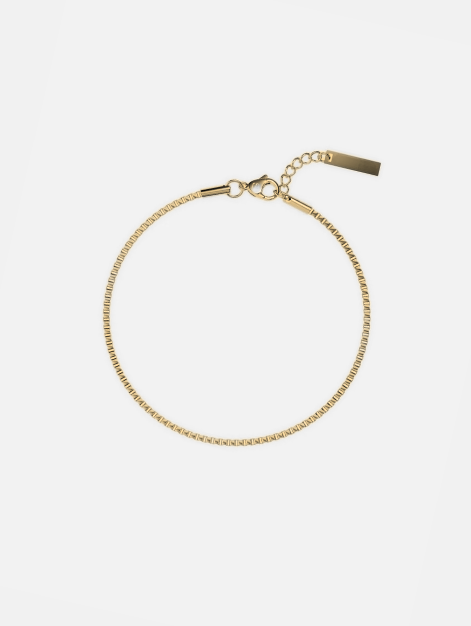 Box Bracelet in 18K gold plated stainless steel with square box chain links