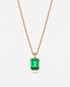 Emerald pendant necklace, 3 carat, 18K gold — studio packshot on white