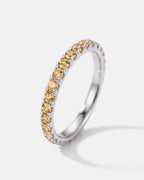 Close-up of the citrine pavé stones on the silver Lumière ring