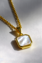 Necklace Nacre