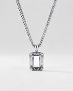 Moissanite pendant necklace, 3 carat, 925 silver — close studio packshot