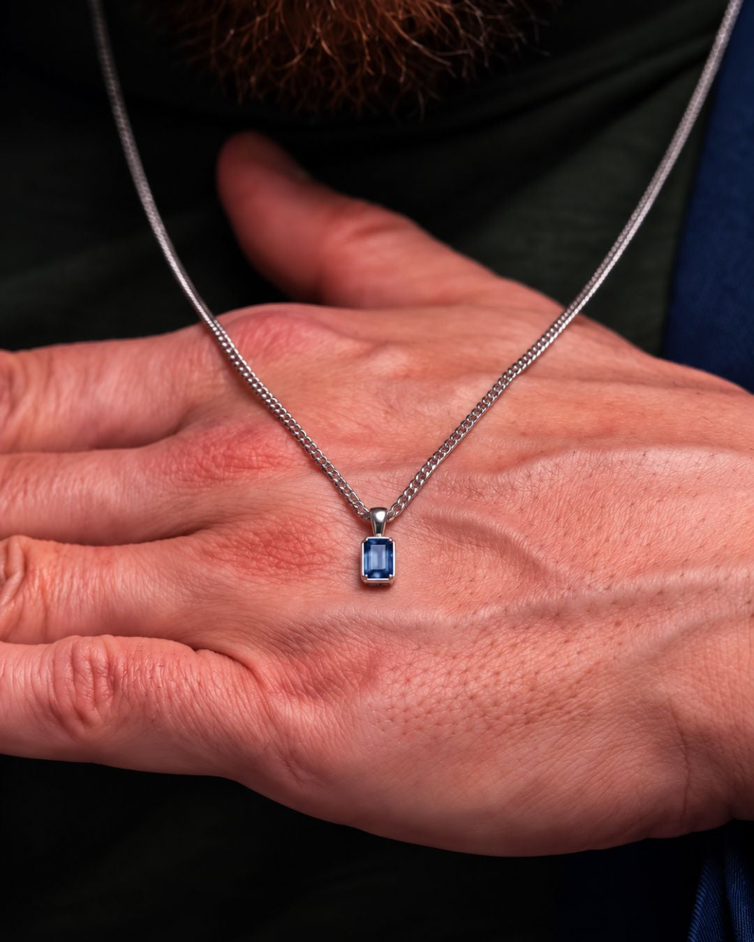 Royal Blue pendant necklace, 1 carat, 925 silver — shown in hand for scale