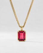 Ruby pendant necklace, 3 carat, 18K gold — close studio packshot